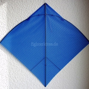 Segel: -
Segelmaterial: Ripstop-Nylon
Bogenstab: Carbon 1,6 mm
Mittelstab: Bambus geschnitzt
Gesamtgewicht: 13,0 g Segel: -
Segelmaterial: Ripstop-Nylon
Bogenstab: Carbon 1,6 mm
Mittelstab: Bambus geschnitzt
Gesamtgewicht: 13,0 g